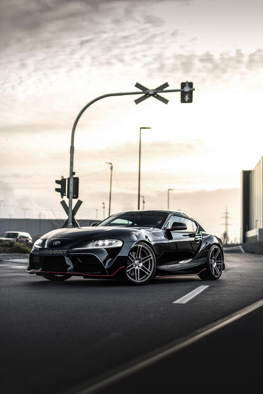  Toyota GR Supra 450 by Manhart Racing (A90) 2020 года  (фото 4 из 24)
